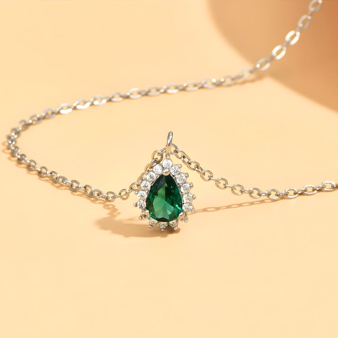 Sølv Vanddråbe Halskæde – Trend & Elegance