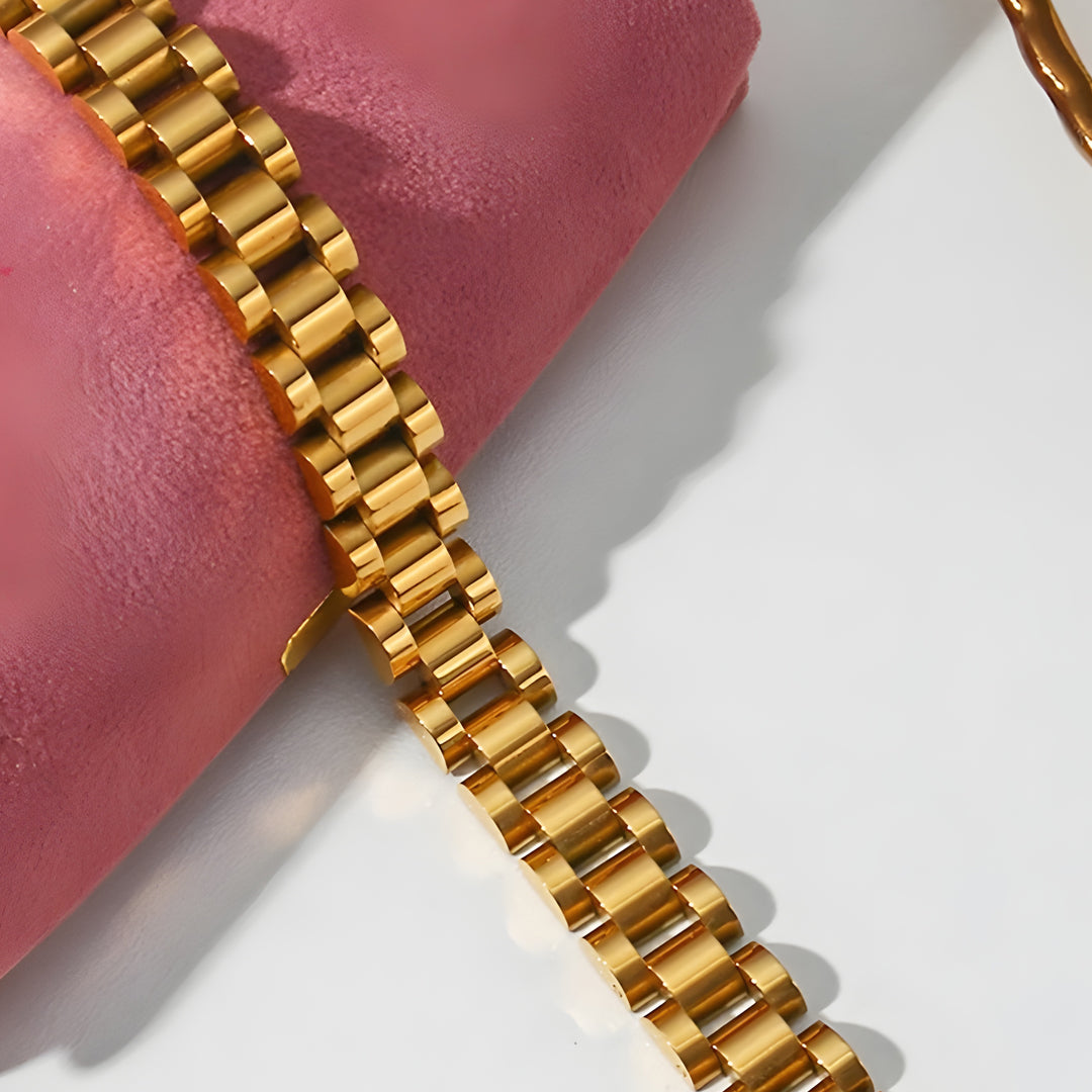 Marit Bred Armbånd I Guld