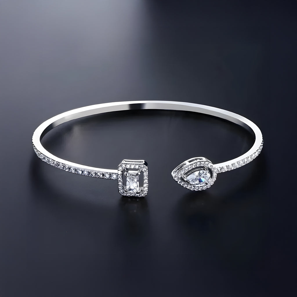 Tidløs Sølv Manchet – Moderne Elegance