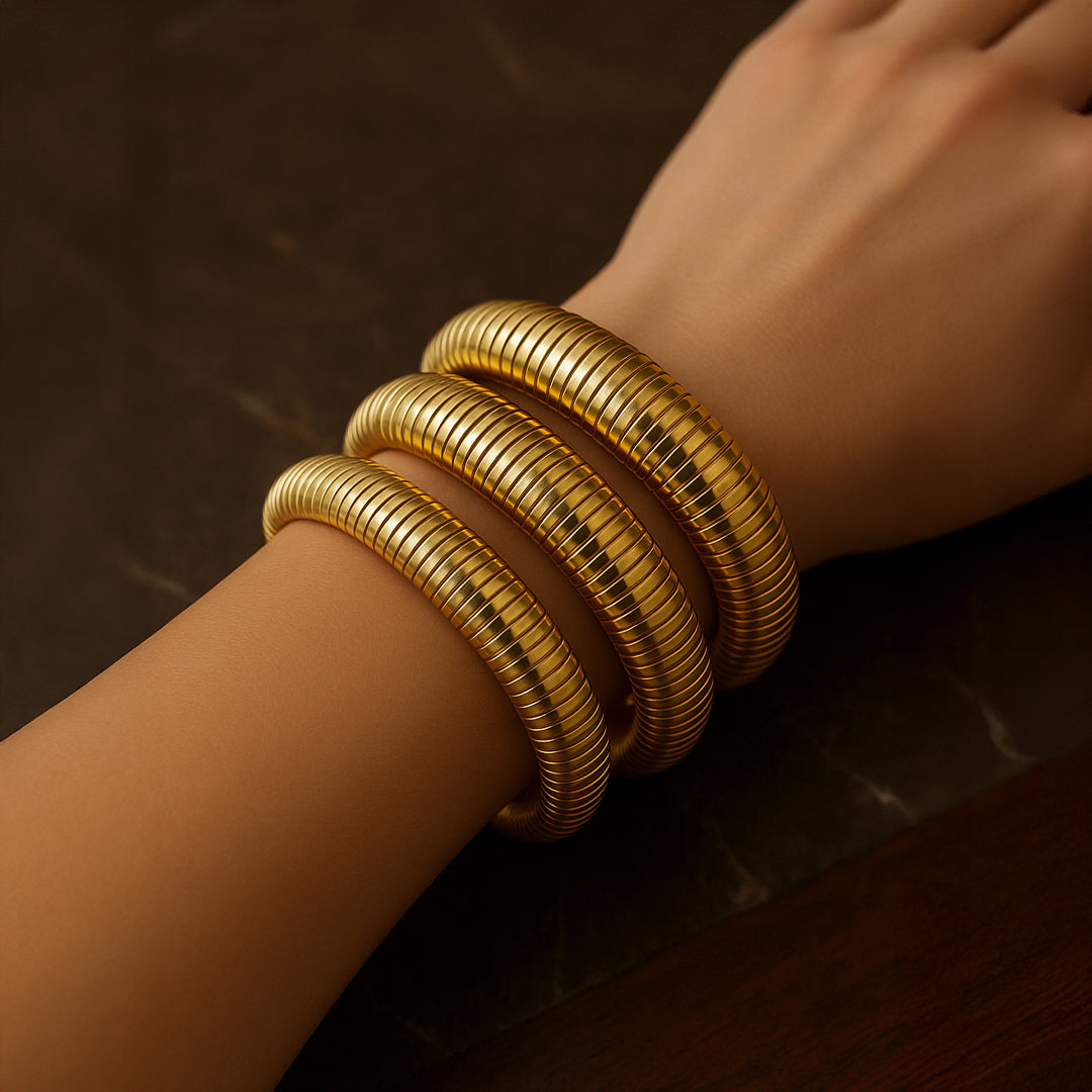 Liv - Bred Snake Armbånd Stretch Guld