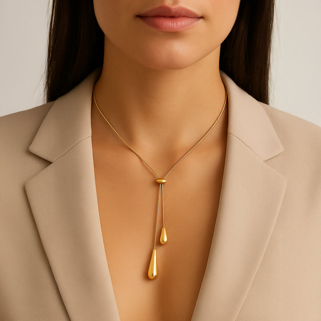 Gylden Glans Halskæde – Trend & Elegance