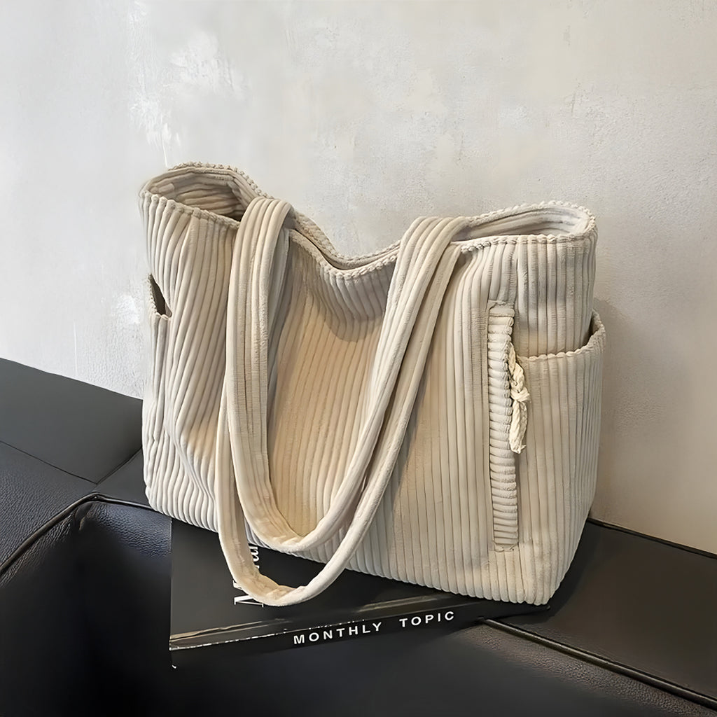 Kelby™ | Ribbet Mønster Hvid